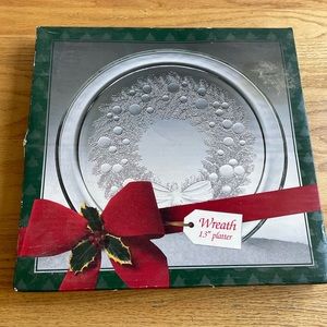 NIB Indiana Glass Holiday Wreath 13" Platter